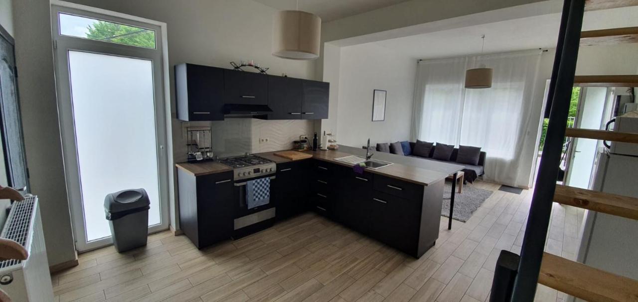 Lfa La Petite Maison Du Coin Apartman Flemalle-Grande Kültér fotó